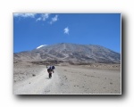 Kili (150) look back